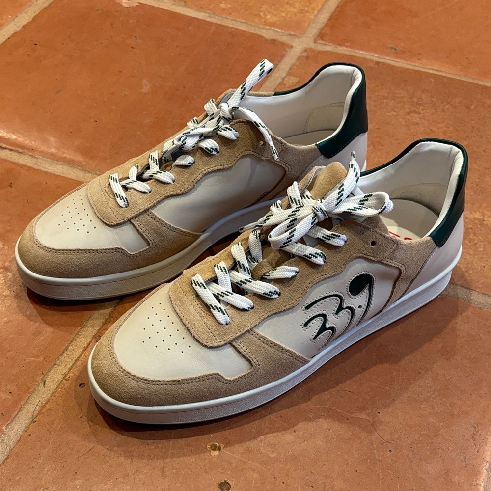 Stylish Men's Beige with varsity green Sneakers
